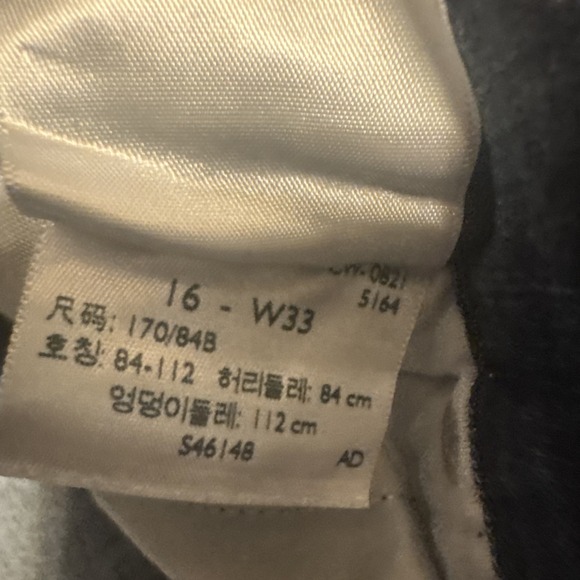 Levi Strauss Signature Gold Women's Mid Rise Capri‎ Jeans Dark Wash Sz 16 W33 - Picture 3 of 8